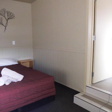 Oamaru Top 10 Holiday Park Exterior foto
